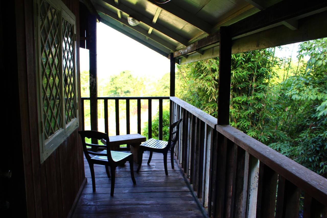 Nanga Damai Homestay Santubong Extérieur photo